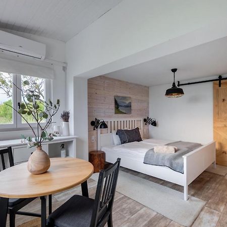 D.Five Vineyard & Retreat Koroeshegy Villa Bagian luar foto