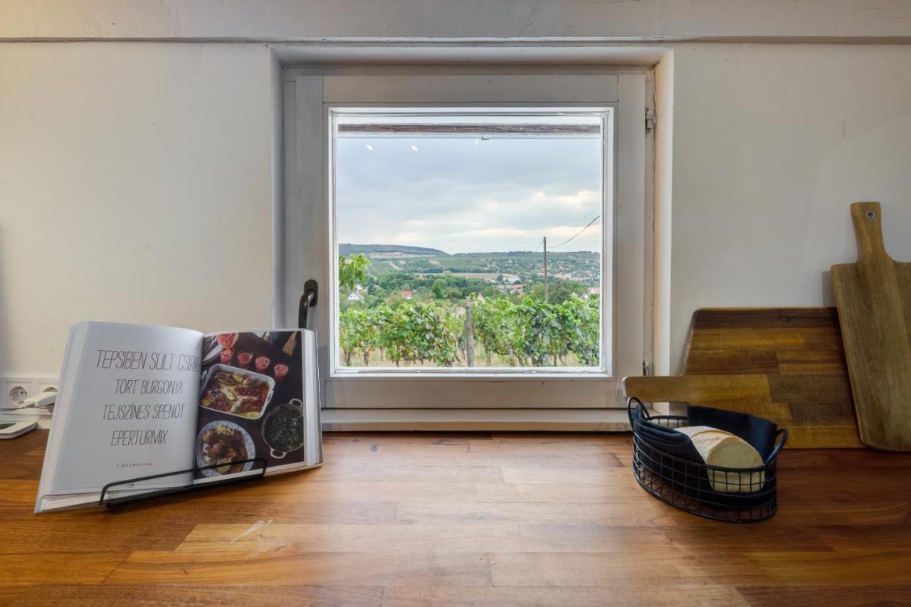 D.Five Vineyard & Retreat Koroeshegy Villa Bagian luar foto